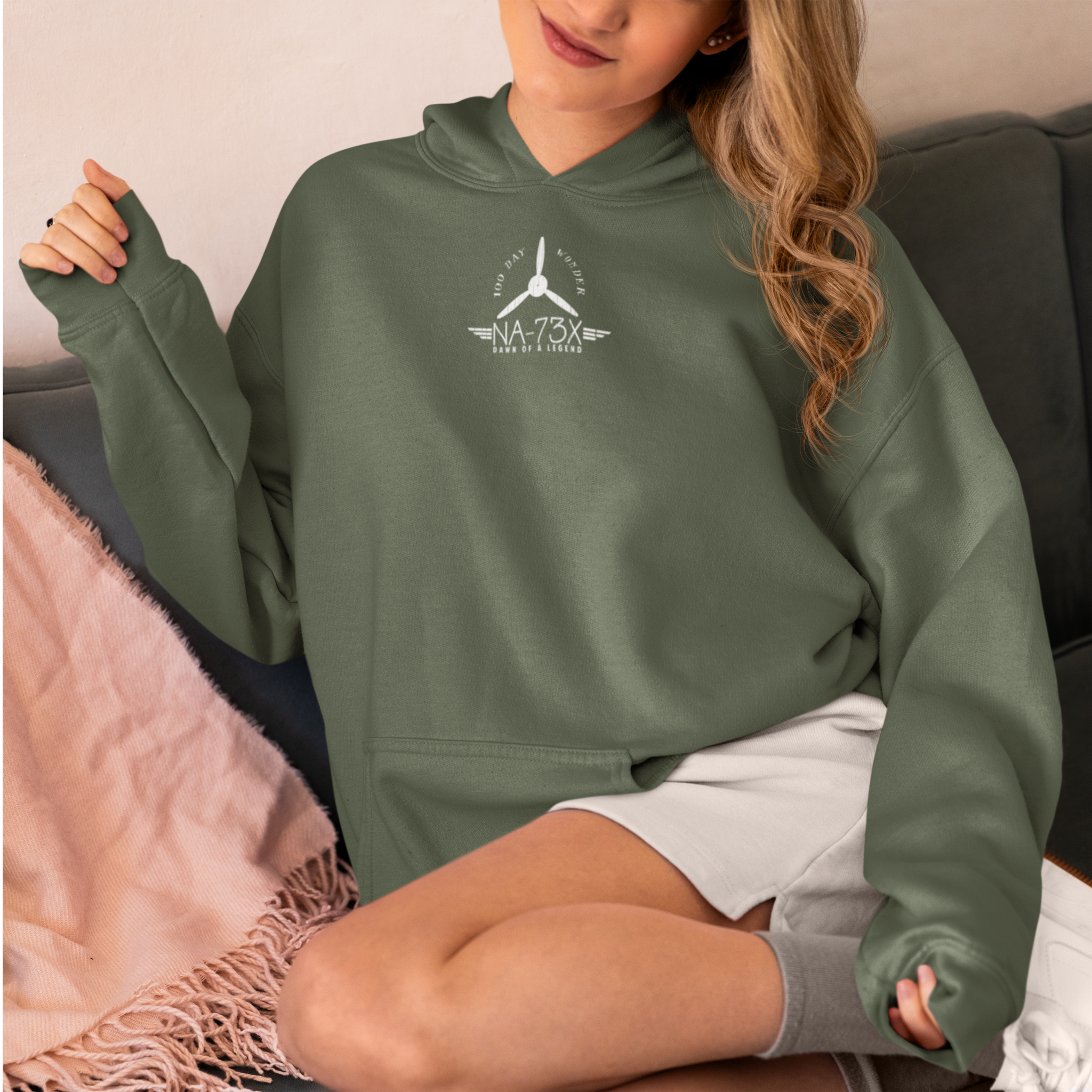WOMEN'S 100 DAY WONDER CROPPED HOODIE - S CENTER CHEST, LARGE BACK LOGO